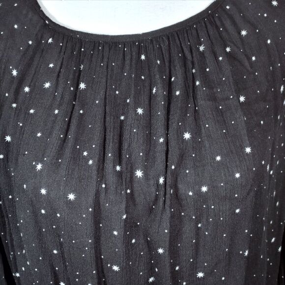 H&M BLACK TOP W/WHITE STARS SZ.4 EUC - Picture 3 of 9